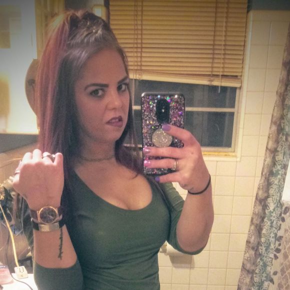 Meet your Posher, Labrissa - Picture 1 of 1